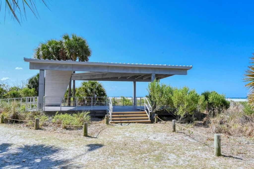 Canal 309 - Right In Siesta Key Village! Экстерьер фото